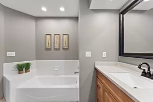 13129 Gemstone Ct, Apple Valley, MN 55124 - Photo 26