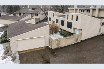 5683 W Bavarian Pass, Fridley, MN 55432 - Photo 36