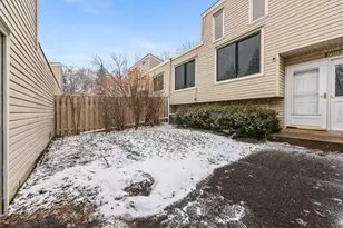 5683 W Bavarian Pass, Fridley, MN 55432 - Photo 4