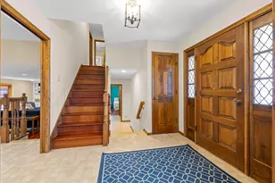 9145 Foxrun Cir, Eden Prairie, MN 55347 - Photo 12