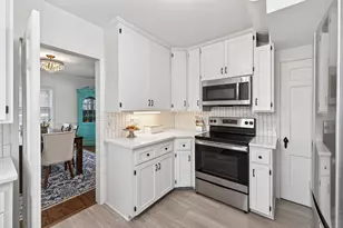 1885 Eleanor Ave, Saint Paul, MN 55116 - Photo 14