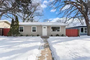 1218 10th Ave SE, Saint Cloud, MN 56304 - Photo 1