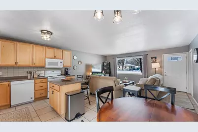 1218 10th Avenue SE, Saint Cloud, MN 56304 - Photo 8