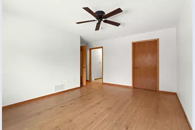 27765 Woodland Drive, Chisago City, MN 55013 - Photo 12