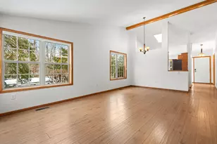 27765 Woodland Dr, Chisago City, MN 55013 - Photo 10