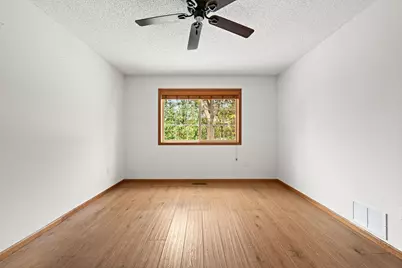 27765 Woodland Drive, Chisago City, MN 55013 - Photo 16