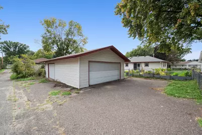 463 11th Avenue NW, New Brighton, MN 55112 - Photo 6