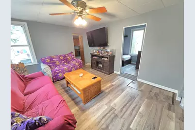 607 E 2nd Street, Winona, MN 55987 - Photo 2