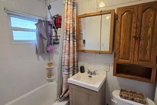 607 E 2nd St, Winona, MN 55987 - Photo 8