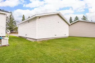 63 S Elder Dr, Duluth, MN 55810 - Photo 22