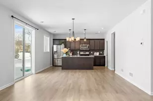 700 68th Ln N, Brooklyn Center, MN 55430 - Photo 10