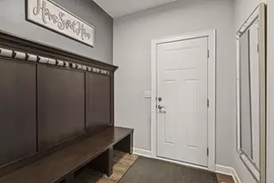 9041 River Rock Dr N, Chanhassen, MN 55317 - Photo 22