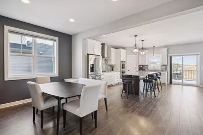 9041 River Rock Drive N, Chanhassen, MN 55317 - Photo 6