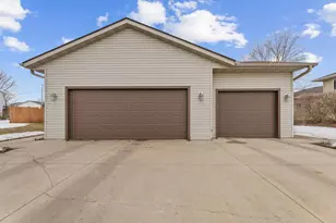 5 6th Ave S E, Elgin, MN 55932 - Photo 4