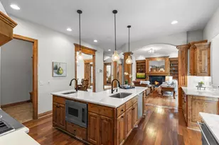 19043 Vogel Farm Trail, Eden Prairie, MN 55347 - Photo 6