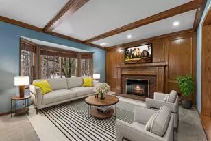 1752 Interlachen, Woodbury, MN 55125 - Photo 2