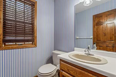 1752 Interlachen, Woodbury, MN 55125 - Photo 20