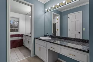 1752 Interlachen, Woodbury, MN 55125 - Photo 30