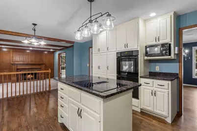 1752 Interlachen Bay, Woodbury, MN 55125 - Photo 20