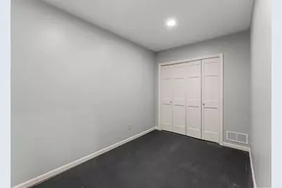 1752 Interlachen, Woodbury, MN 55125 - Photo 36