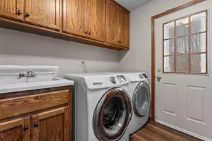 1752 Interlachen, Woodbury, MN 55125 - Photo 46