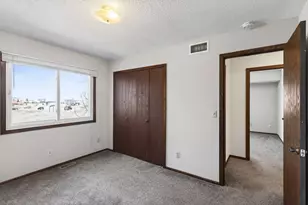 3426 Highlander Dr, Eagan, MN 55122 - Photo 16