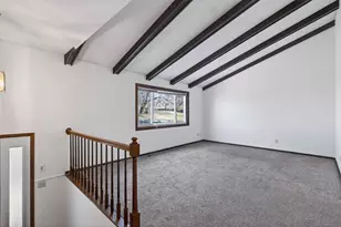 3426 Highlander Dr, Eagan, MN 55122 - Photo 4