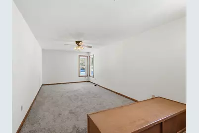 635 W 9th Street, Rush City, MN 55069 - Photo 12