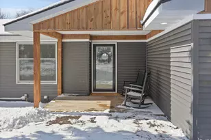 17791 Holt Ct, Faribault, MN 55021 - Photo 4