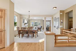 18339 Lansford Path, Lakeville, MN 55044 - Photo 4