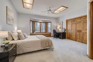 4 W Bay Ln, North Oaks, MN 55127 - Photo 32