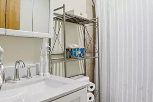 40 Winona St E, Saint Paul, MN 55107 - Photo 16