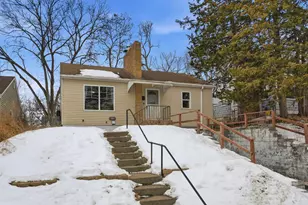 40 Winona St E, Saint Paul, MN 55107 - Photo 1