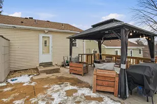 40 Winona St E, Saint Paul, MN 55107 - Photo 24