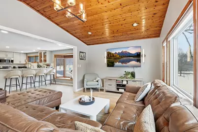 16919 Cottage Grove Avenue, Wayzata, MN 55391 - Photo 1