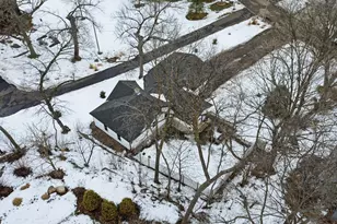 16919 Cottage Grove Ave, Wayzata, MN 55391 - Photo 32