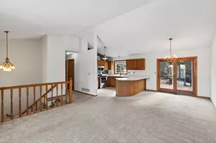 4076 States Ave, Eagan, MN 55123 - Photo 8