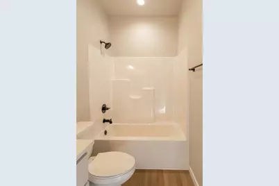 4176 Arthur Drive S, Fargo, ND 58104 - Photo 20