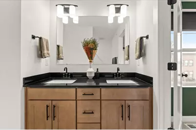 850 Mount Curve Boulevard #H, Saint Paul, MN 55116 - Photo 22