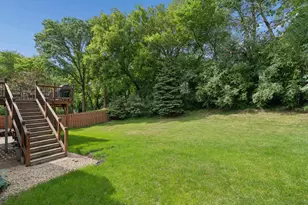 1540 Viewcrest Ln, Burnsville, MN 55337 - Photo 8