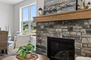 1491 Kenai Pl, River Falls, WI 54022 - Photo 6