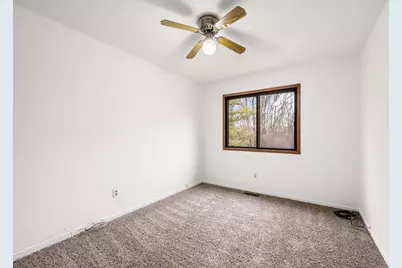 1658 Helena Road N, Oakdale, MN 55128 - Photo 14