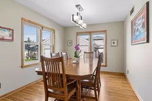 1031 Bowdoin St, Saint Paul, MN 55116 - Photo 12