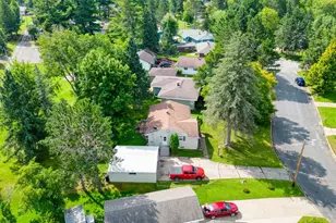 312 S 2nd St W, Aurora, MN 55705 - Photo 38