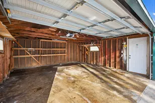 2216 Yellowstone Trail, Brooklyn Park, MN 55444 - Photo 36