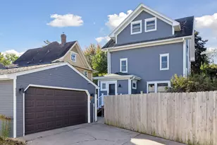 939 Linwood Ave, Saint Paul, MN 55105 - Photo 44