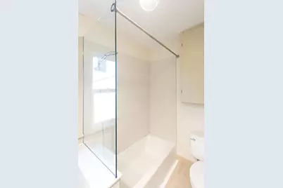 804 N 3rd Street N, Fargo, ND 58102 - Photo 16