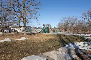 6438 Timber Arch Dr, Chaska, MN 55318 - Photo 34