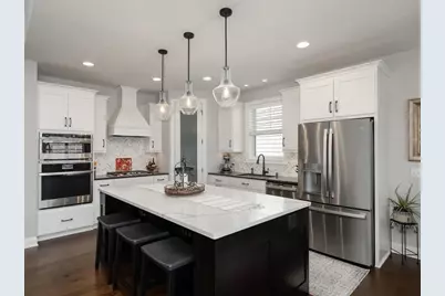 6438 Timber Arch Drive, Chaska, MN 55318 - Photo 6