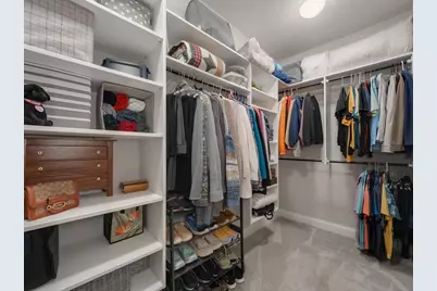 6438 Timber Arch Drive, Chaska, MN 55318 - Photo 16